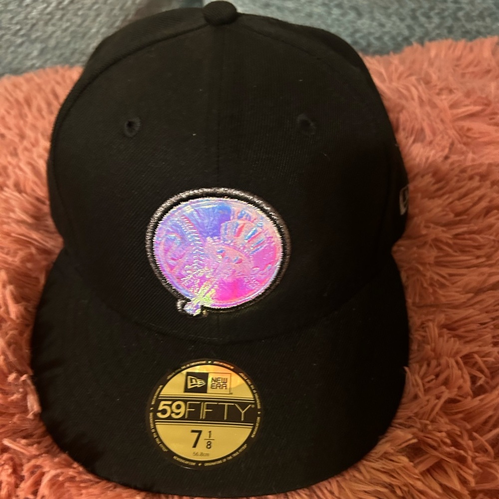 New Era New York Yankees Black 59FIFTY Fitted Hat Shimmer Logo Cooperstown